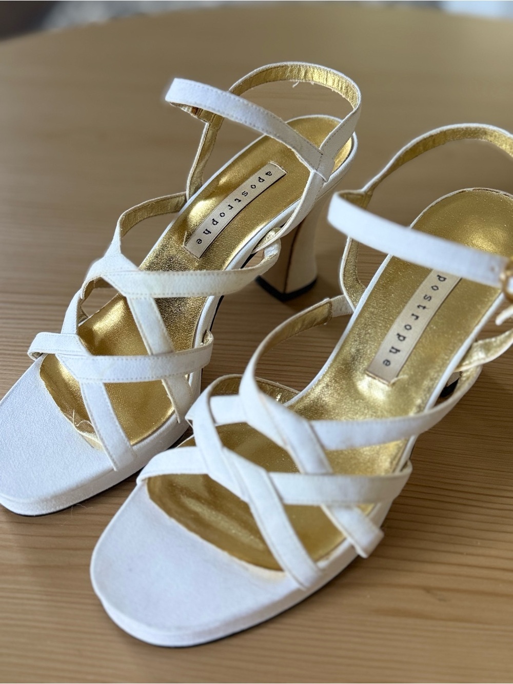 Apostrophe White Strappy Block Heel Sandals Y2K platform heels kittenblock heels - Picture 6 of 9